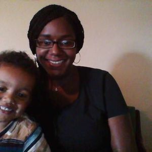 Meet your Posher, Denise